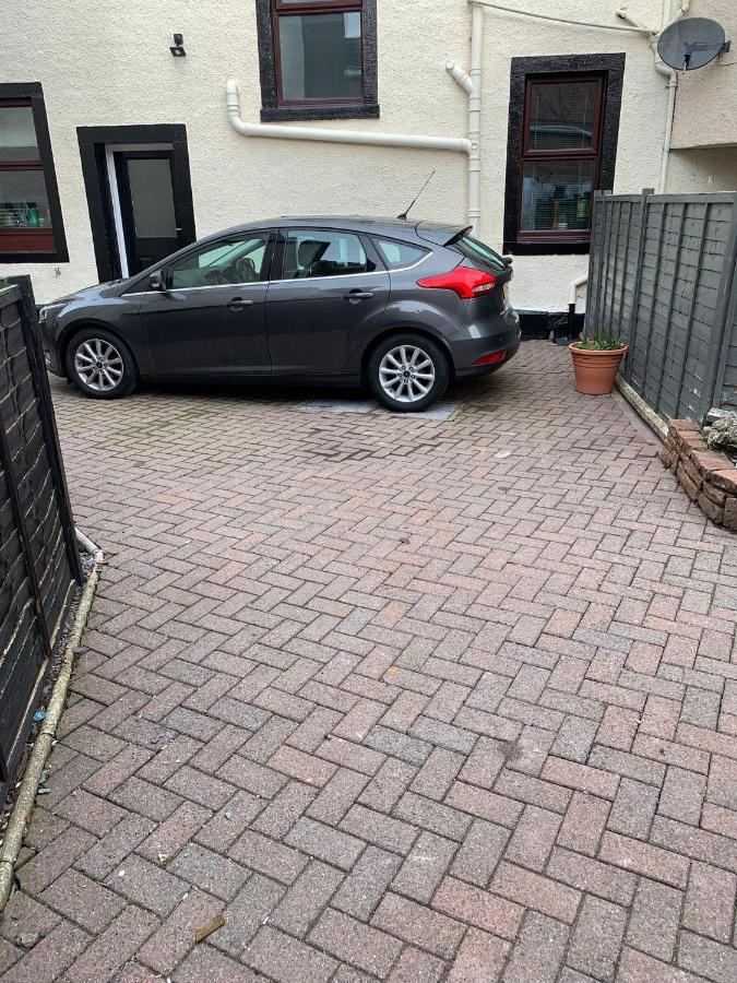 Cornerhouse Guesthouse Penrith Bagian luar foto